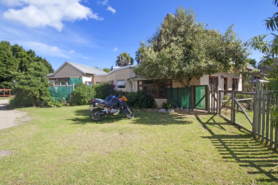 4 Bedroom Property for Sale in Meadowsteads Western Cape